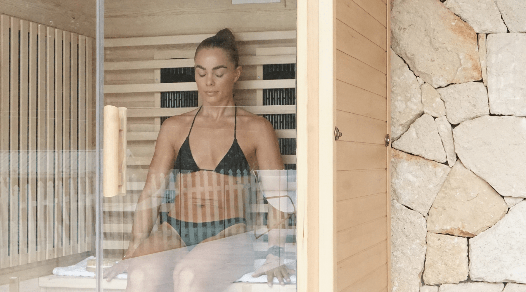 How Long Should You Stay in a Sauna? - Hyper Wellbeing