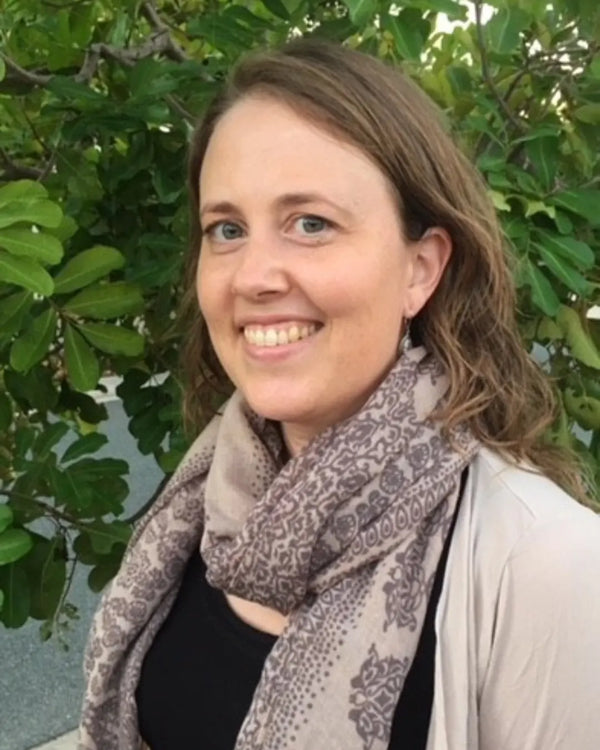 Dr Nicole Nelson